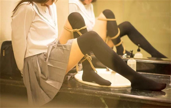 “斯慕圈”揭秘：如何在 BDSM 世界中寻找你的真正欲望？ 一